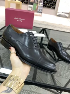 FERRAGAMO Formal Shoes Leather (Black) EU39-44 E90202606033193209