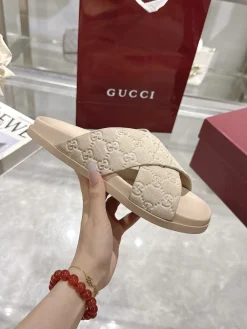 GGDB Slides & Slippers Suede (Beige) EU36-47 A7020260603104189