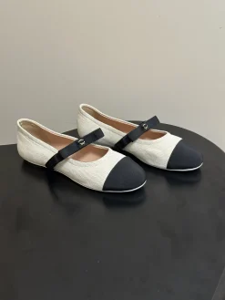 GIANVITO ROSSI Flats & Loafers Textile (White-Black) EU35-39 B40202606031043109