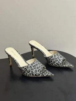 GIANVITO ROSSI Pumps & Heels Patent Leather (Grey-Black) EU35-39 B40202606031049109