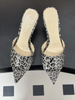 Alternative view of GIANVITO ROSSI Pumps & Heels Patent Leather (Grey-Black) EU35-39 B40202606031049109