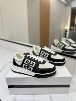 Alternative view of GIVENCHY Sneakers & Trainers Leather (Black-White) EU35-46 C60202606031070149