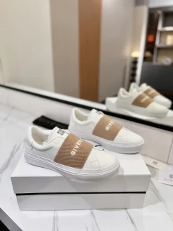 Alternative view of GIVENCHY Sneakers & Trainers Leather (White-Beige) EU35-46 B90202606031087129