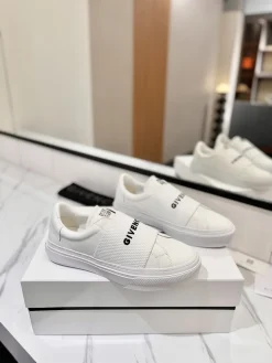Alternative view of GIVENCHY Sneakers & Trainers Leather (White-Black) EU35-46 B90202606031085129