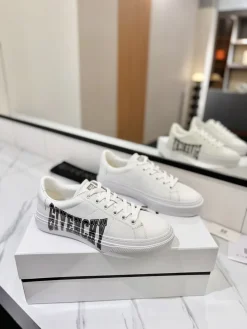 Alternative view of GIVENCHY Sneakers & Trainers Leather (White-Black) EU35-46 C10202606031093129