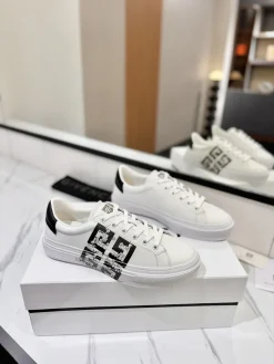 Alternative view of GIVENCHY Sneakers & Trainers Leather (White-Black) EU35-46 C10202606031097129