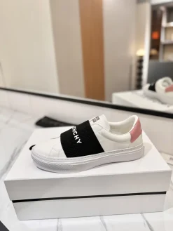 GIVENCHY Sneakers & Trainers Leather (White-Black-Pink) EU35-46 B90202606031099129