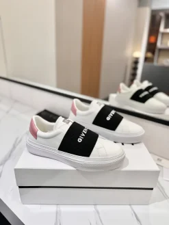 Alternative view of GIVENCHY Sneakers & Trainers Leather (White-Black-Pink) EU35-46 B90202606031099129