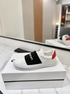 GIVENCHY Sneakers & Trainers Leather (White-Black-Red) EU35-46 B90202606031100129
