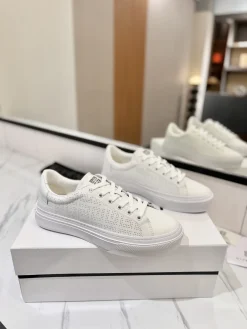 Alternative view of GIVENCHY Sneakers & Trainers Leather (White) EU35-46 B90202606031086129