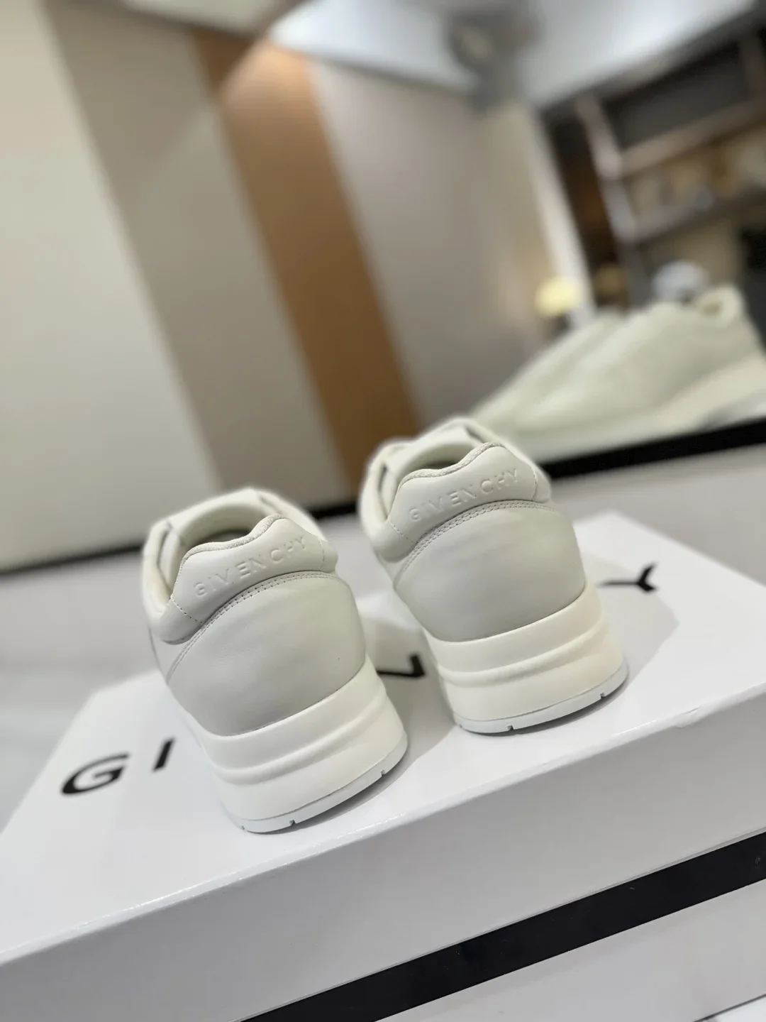 GIVENCHY Sneakers & Trainers Leather (White) EU35-46 C60202606031084149 - Image 8