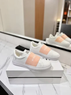 Alternative view of GIVENCHY Sneakers & Trainers Leather (White-Pink) EU35-46 B90202606031118129