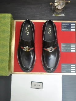 Alternative view of GUCCI Flats & Loafers Leather (Black) EU38-45 B60202606031154119