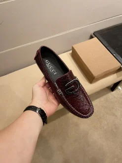 Alternative view of GUCCI Flats & Loafers Patent Leather (Burgundy) EU37-47 B10202606031142109