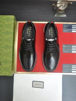 Alternative view of GUCCI Formal Shoes Leather (Black-Red-Green) EU38-45 B60202606031168119