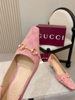 Alternative view of GUCCI Pumps & Heels Canvas (Pink) EU35-41 B70202606031181119