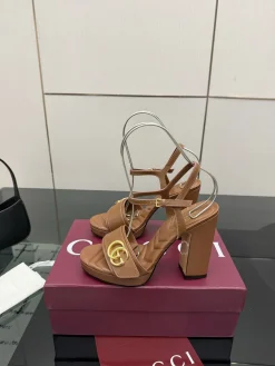 GUCCI Sandals & Mules Leather (Brown) EU35-42 C00202606031217129