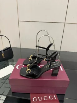 GUCCI Sandals & Mules Patent Leather (Black) EU35-42 B70202606031216119