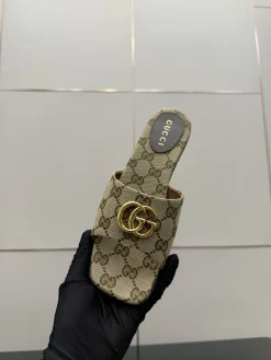 Alternative view of GUCCI Slides & Slippers Canvas (Beige-Gold) EU35-42 B50202606031263119