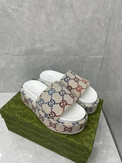 GUCCI Slides & Slippers Canvas (Beige-Red-Blue) EU35-44 A9020260603123299