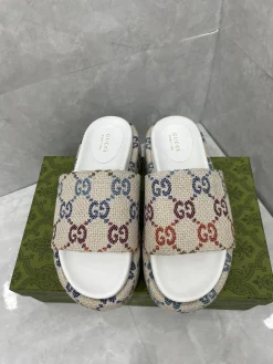 Alternative view of GUCCI Slides & Slippers Canvas (Beige-Red-Blue) EU35-44 A9020260603123299