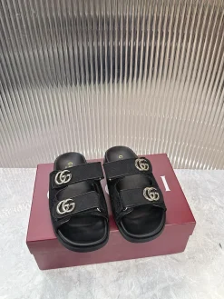 Alternative view of GUCCI Slides & Slippers Canvas (Black-Gold) EU36-42 B20202606031257109