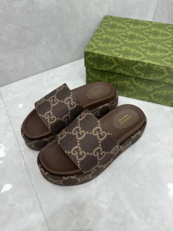 Alternative view of GUCCI Slides & Slippers Canvas (Brown-Beige) EU35-44 A8020260603128099