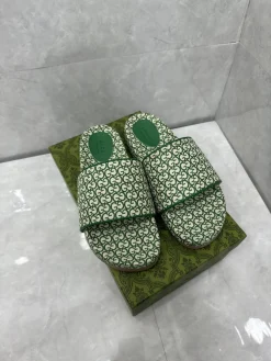 Alternative view of GUCCI Slides & Slippers Canvas (Green-White) EU35-46 A6020260603123989