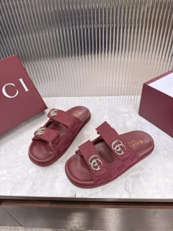 Alternative view of GUCCI Slides & Slippers Canvas (Red-Gold) EU36-42 B20202606031258109