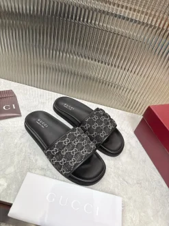 GUCCI Slides & Slippers Canvas-Rubber (Black-Grey) EU36-47 A8020260603327499