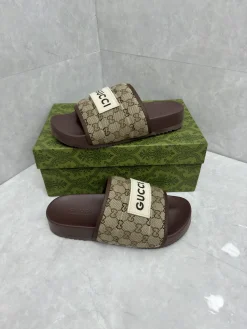 GUCCI Slides & Slippers Canvas-Rubber (Brown-Beige) EU35-46 A7020260603128489