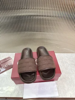 GUCCI Slides & Slippers Canvas-Rubber (Brown) EU36-47 A8020260603327599