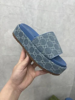 GUCCI Slides & Slippers Denim (Blue-Brown) EU35-44 A8020260603125599