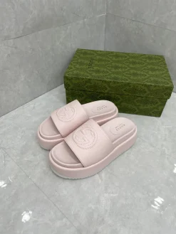 Alternative view of GUCCI Slides & Slippers Leather (Pink-White) EU35-43 A8020260603127399