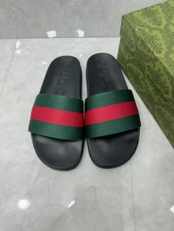 Alternative view of GUCCI Slides & Slippers Rubber (Black-Red-Green) EU36-46 A2020260603129079