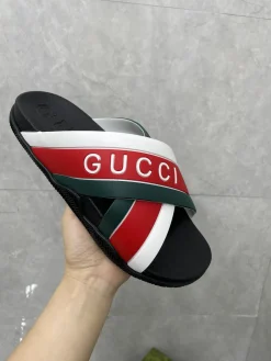 GUCCI Slides & Slippers Rubber (Red-White-Green-Black) EU36-46 A2020260603129579