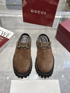 Alternative view of GUCCI Slides & Slippers Suede (Brown-Black) EU36-42 B30202606031305109