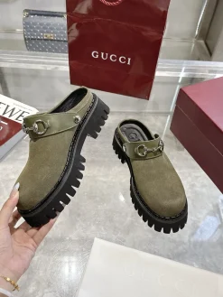 GUCCI Slides & Slippers Suede (Green-Black) EU36-42 B30202606031308109