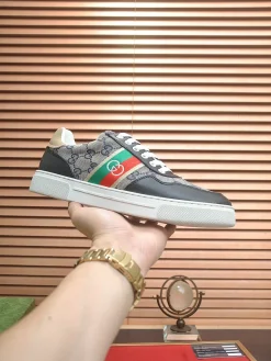 Alternative view of GUCCI Sneakers & Trainers Canvas-Leather (Black-Beige-Red-Green) EU38-45 B10202606031342109