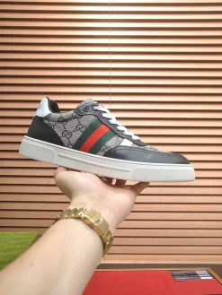 Alternative view of GUCCI Sneakers & Trainers Canvas-Leather (Black-Beige-Red-Green-White) EU38-45 B10202606031359109
