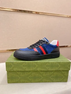 GUCCI Sneakers & Trainers Canvas-Leather (Blue-Red-Black-White) EU38-44 B10202606031325109