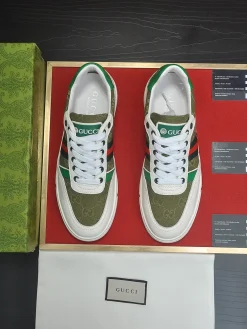 Alternative view of GUCCI Sneakers & Trainers Canvas-Leather (White-Green-Red-Khaki) EU38-45 B10202606031378109
