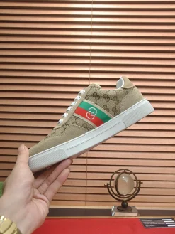 GUCCI Sneakers & Trainers Canvas-Suede (Beige-Red-Green) EU38-45 B10202606031346109