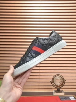 GUCCI Sneakers & Trainers Leather (Black-Red-Blue-White) EU38-45 B10202606031367109