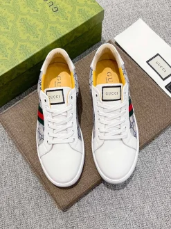 Alternative view of GUCCI Sneakers & Trainers Leather-Canvas (White-Grey-Red-Green) EU38-45 B10202606031357109