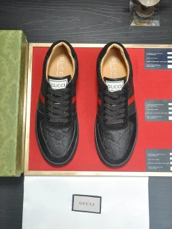 Alternative view of GUCCI Sneakers & Trainers Leather-Suede (Black-Red-Green) EU38-45 B10202606031372109