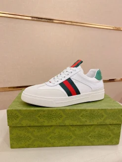 GUCCI Sneakers & Trainers Leather-Suede (White-Red-Green) EU38-44 B10202606031330109
