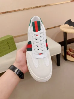 Alternative view of GUCCI Sneakers & Trainers Leather-Suede (White-Red-Green) EU38-44 B10202606031330109