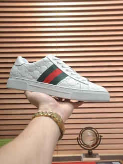 Alternative view of GUCCI Sneakers & Trainers Leather (White-Red-Green) EU38-45 B10202606031369109