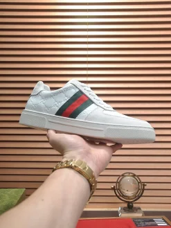 GUCCI Sneakers & Trainers Leather (White-Red-Green) EU38-45 B10202606031370109